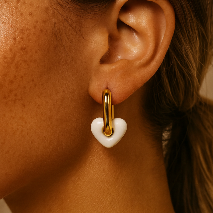 Amour Hoops