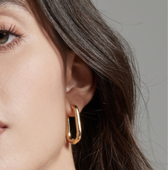 Kaia Hoops